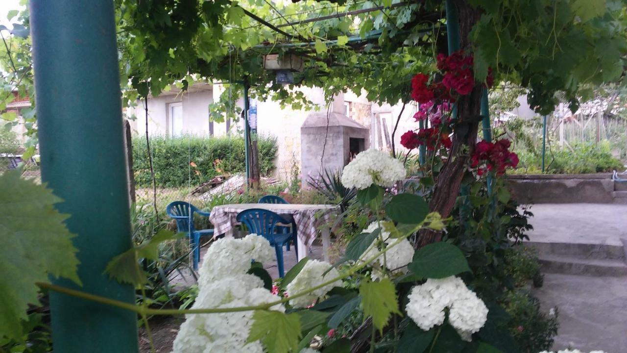 Къща За Гости "Пердика" Hotel Obzor Buitenkant foto